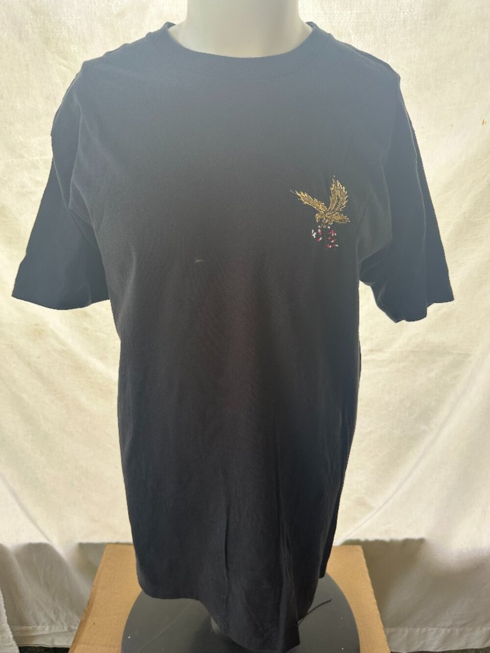Fashion Nova Man Gold Eagle Snake Design Black Shirt Large